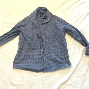 Men’s casual dress shirt